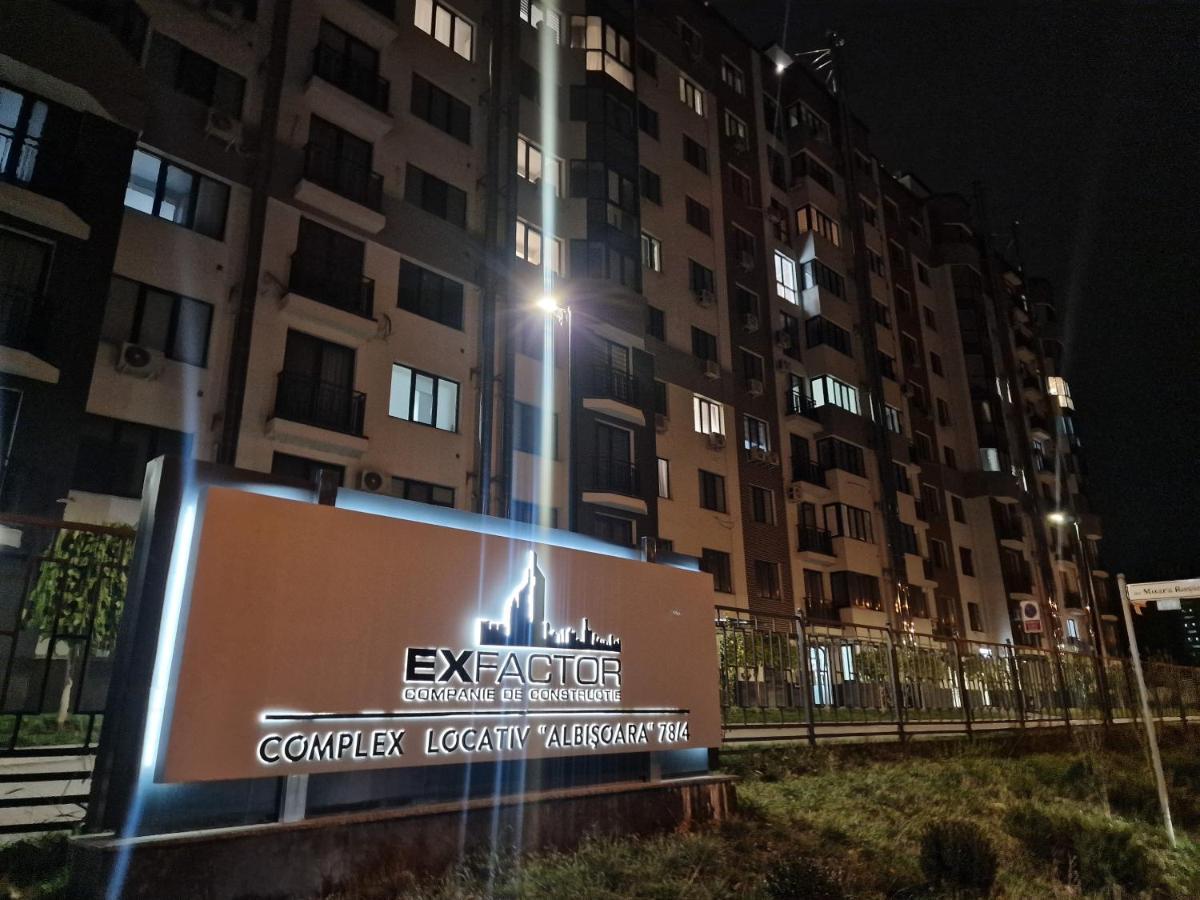 Center Candle Apartment Chisinau Exterior foto